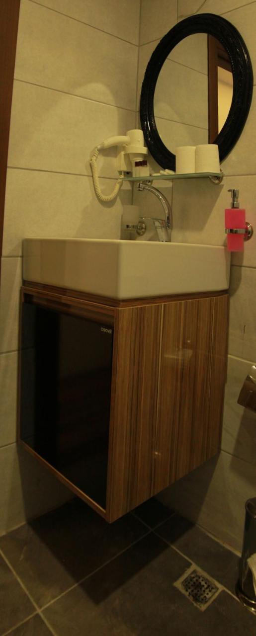 Alf Hotel Istanbul Luaran gambar